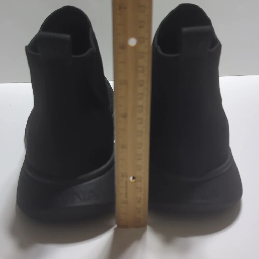 Vivaia Pull On Black Sneaker Boots Size EU 41 - US 9.5 - Picture 5 of 15